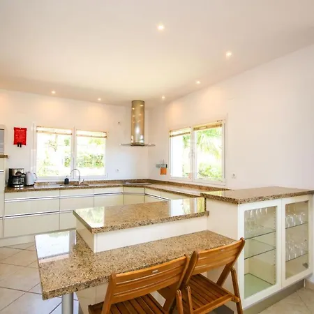 4 Bedroom Mijas Pueblo With Pool & Bbq Villa Málaga